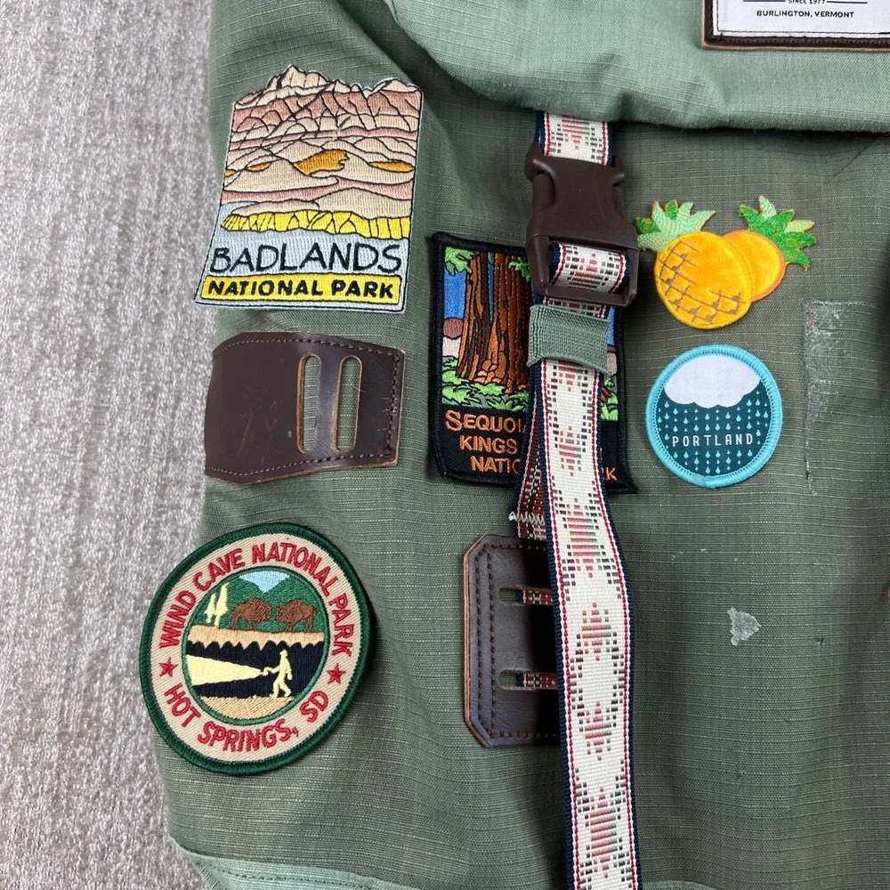 Burton Tinder Backpack Sage Green National‎ Park Patches Rucksack 25L Ripstop